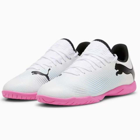 Buty Puma Future 7 Play IT Jr 107739-01 biały 38