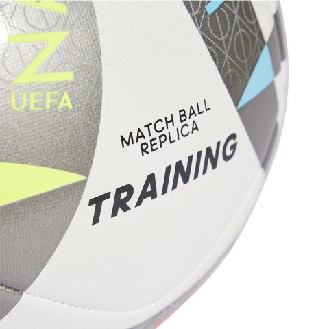 Piłka adidas UEFA NL Training IX4102 biały 4