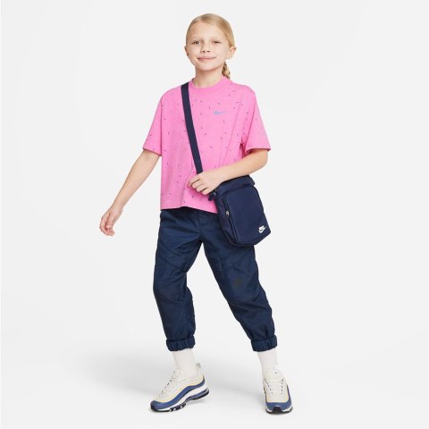 Koszulka Nike Sportswear girls FD5366-620 różowy L (147-158)