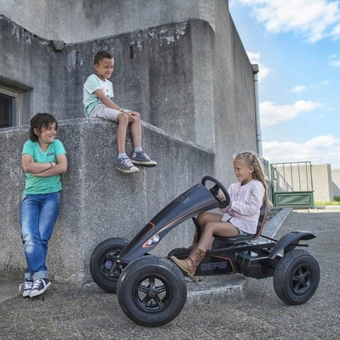 BERG Gokart na Pedały XL Black Edition BFR Pompowane Koła od 5/6 lat do 100 kg Berg