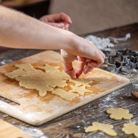 WYKRAWACZE DO CIASTECZEK PIERNICZNKÓW ŚWIĄTECZNYCH 6szt.