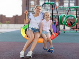 Huśtawka ogrodowa bocianie gniazdo ROMEK kolorowa 100 cm